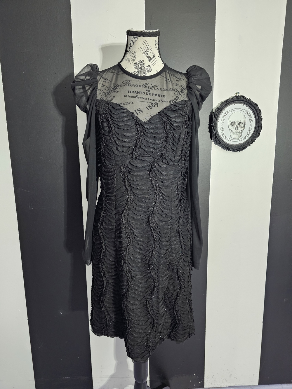 Vintage Black Textured Midi Dress